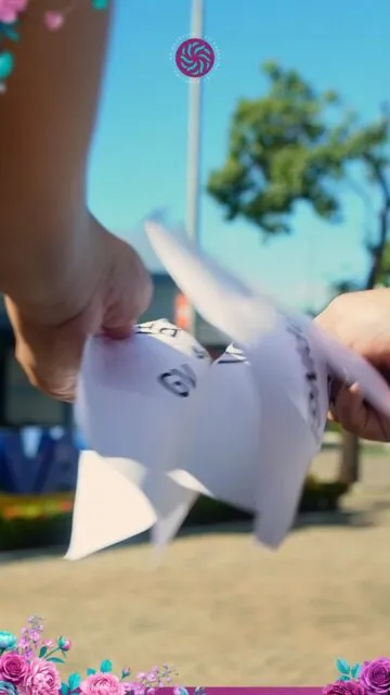 Um passeio sem pressa, um tempo para olhar vitrines, descobrir novidades e aproveitar o momento.Então fica o recado: você precisa vir ao GV Shopping. 💛#GVShopping #SeuDiaDoSeuJeito #ChegaPraCá #ExperiênciaGV #TudoEmUmSóLugar