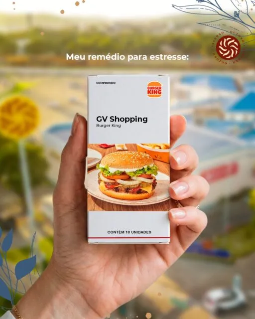 Cada um encontra o seu jeito de aliviar o estresse. 😌Seja com um hambúrguer que conforta @burguerkingbr ou um sorvete que refresca @chiquinhosorvetesgv, o importante é aproveitar o momento.No GV Shopping, sempre tem uma opção que combina com o seu dia. 💛#GVShopping #MomentosGV #ExperiênciaGV #Alimentação