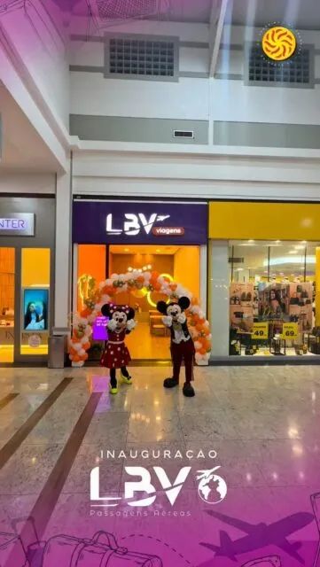 ✨ Um novo espaço para viver boas experiênciasA @lbvviagens chega ao GV Shopping trazendo mais praticidade e inspiração para quem ama viajar ✈️Um convite para planejar novos destinos, descobrir possibilidades e transformar planos em memórias 💼🌍Venha conhecer esse novo momento com a gente 💚GV Shopping, o seu destino para viver mais 💫#GVShopping #Inauguração #Novidade #Viagem #Experiências