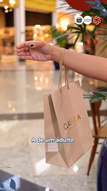 No fim, todo mundo só quer um cuidado, né?No GV Shopping, sempre tem um jeito novo de transformar o dia. ✨@classeajoalheria  @milkymoo_gv #GVShopping #MomentosNoShopping #VemProGV #DiaLeve #Experiências