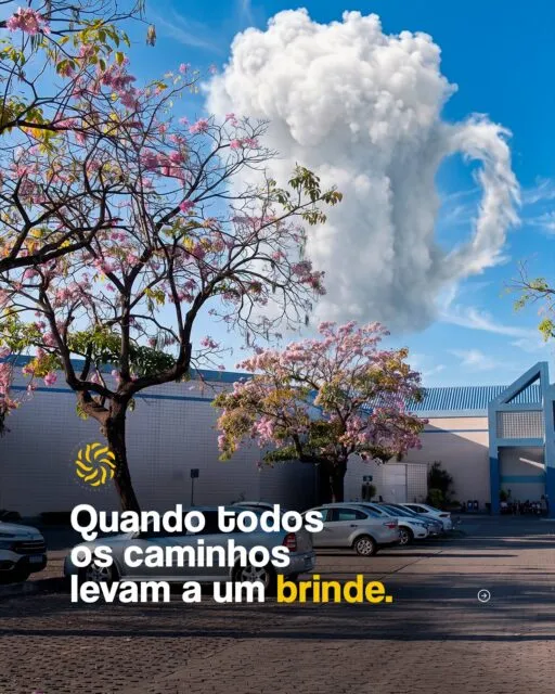 Siga os caminhos e venha celebrar o Dia Internacional da Cerveja no GV Shopping!Reúna os amigos, escolha o seu lugar favorito e aproveite esse brinde com muito sabor. Afinal, toda comemoração fica ainda melhor quando é compartilhada.✨ Viva junto aqui!#GVShopping #VivaJuntoAqui #DiaInternacionalDaCerveja #HappyHour #Brinde GovernadorValadares